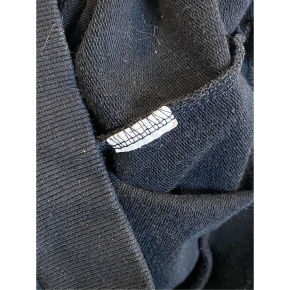 XIRUBABY Toothless Black Dragon Sweater Shirt and Gold Sweatpants Toddler Size 1 - Picture 8 of 10